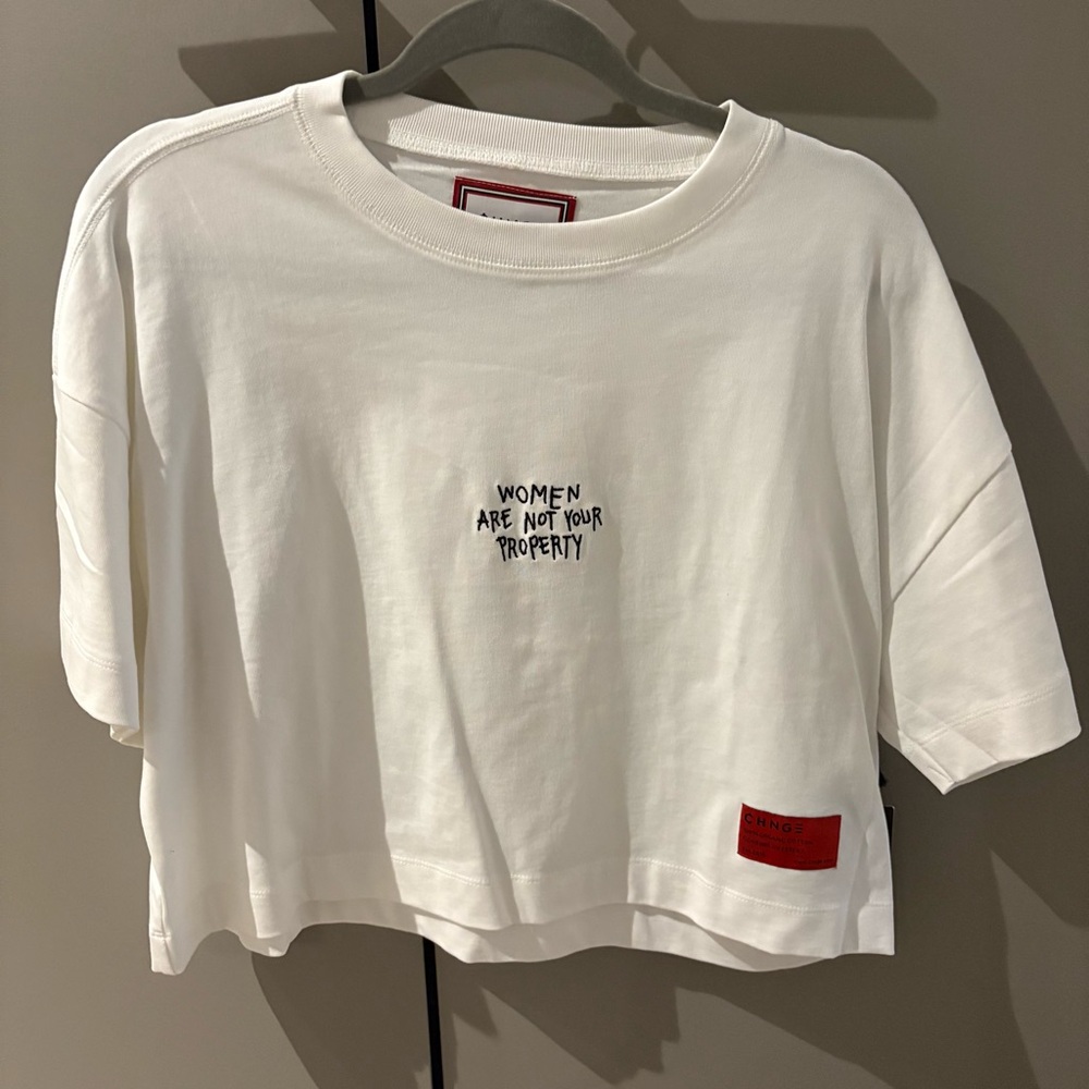 CHNGE White Graphic T-Shirt